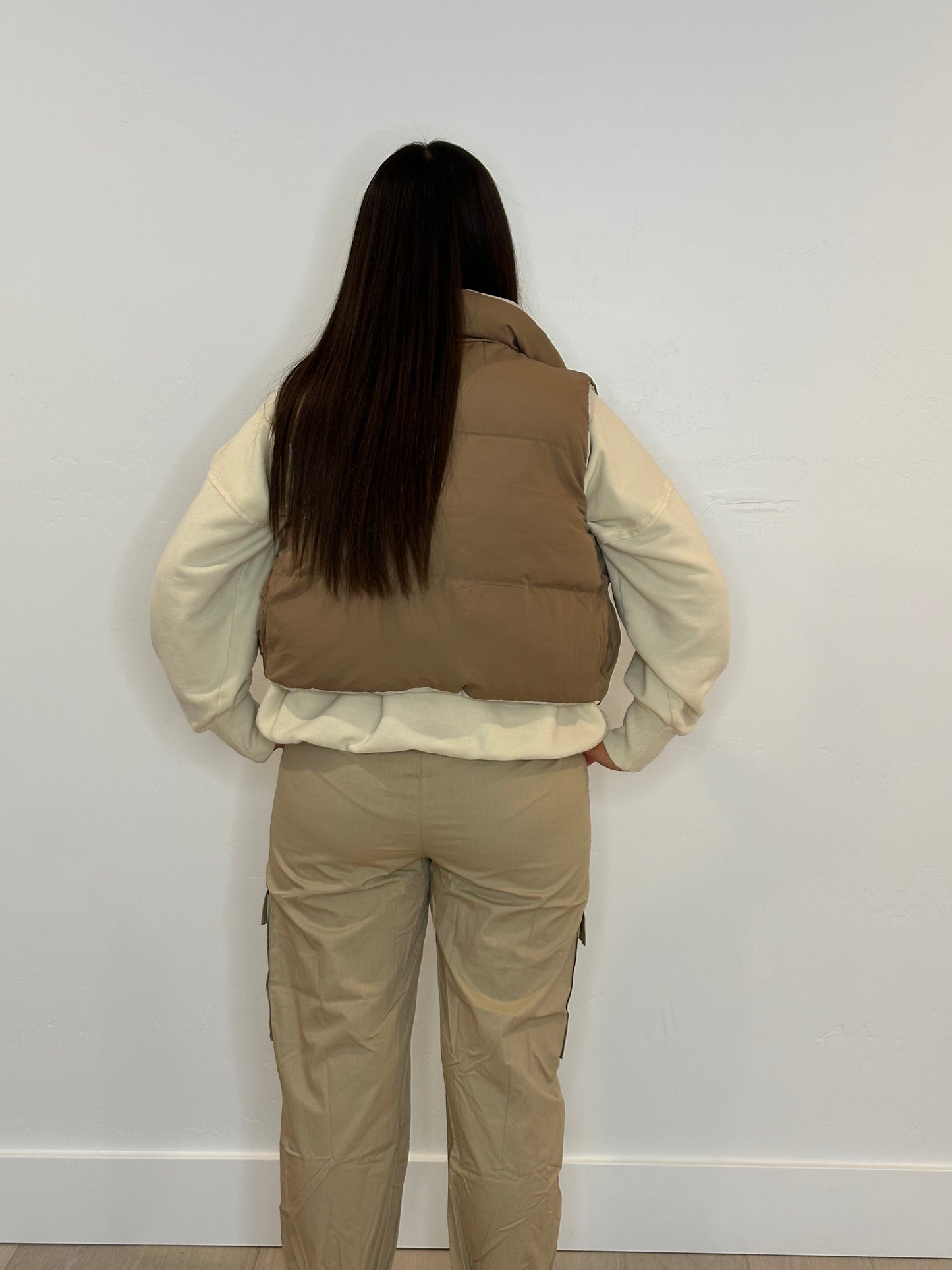 REVERSIBLE ZIP UP CROPPED PUFFER VEST