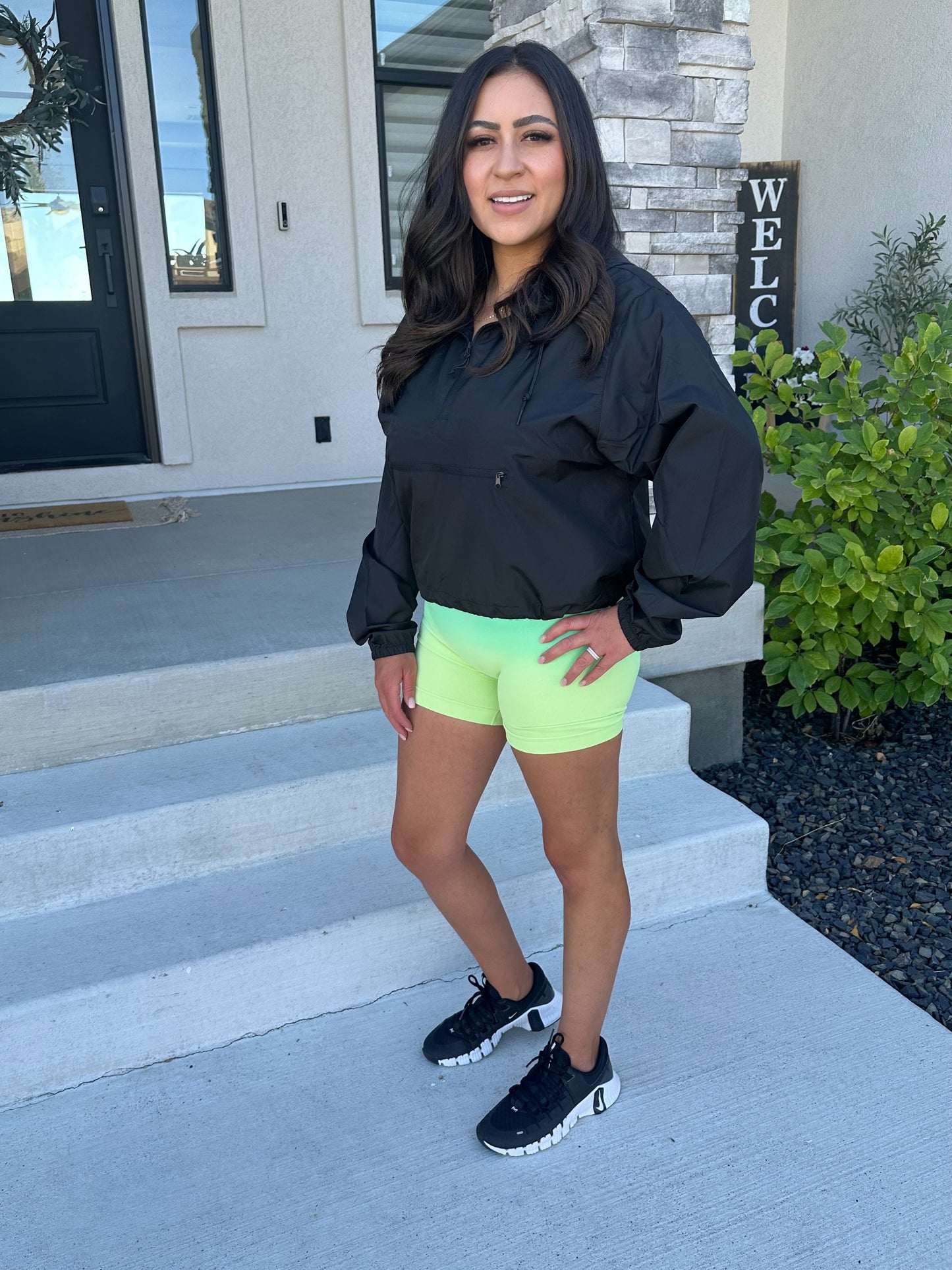 Pullover Crop Windbreaker